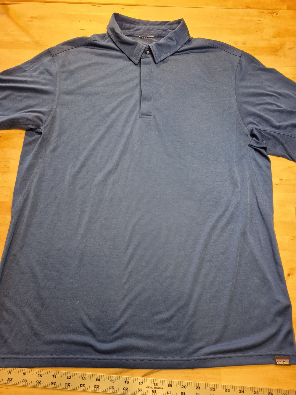 Patagonia Men's Lightweight Blue Polo Shirt